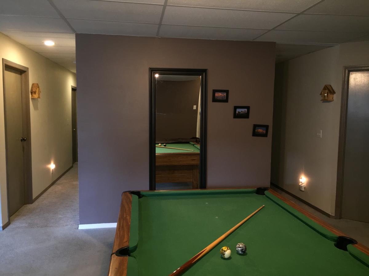 Bed & Breakfast Monarch Canmore Luaran gambar
